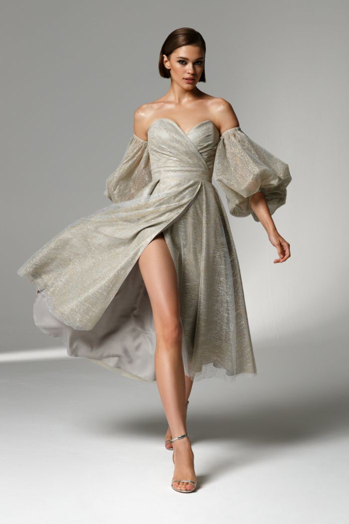 Коктейльное блестящее платье с имитацией запаха с разрезом и со съемными рукавами - ВЕНДИ МИДИ