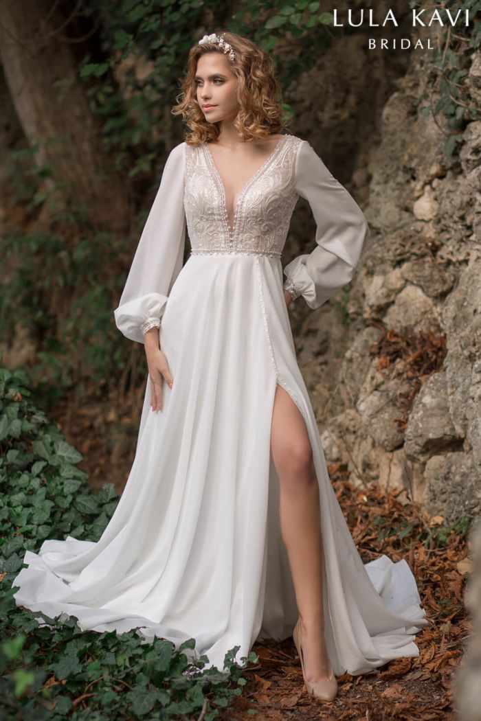 Стильное свадебное платье с кружевным лифом, длинным рукавом и со шлейфом ЮНАЯ