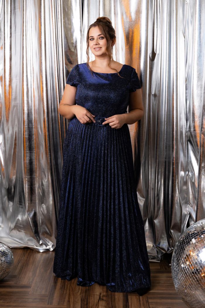 Элегантное красное платье миди длины с вырезом на спине - ИРЛАЙН