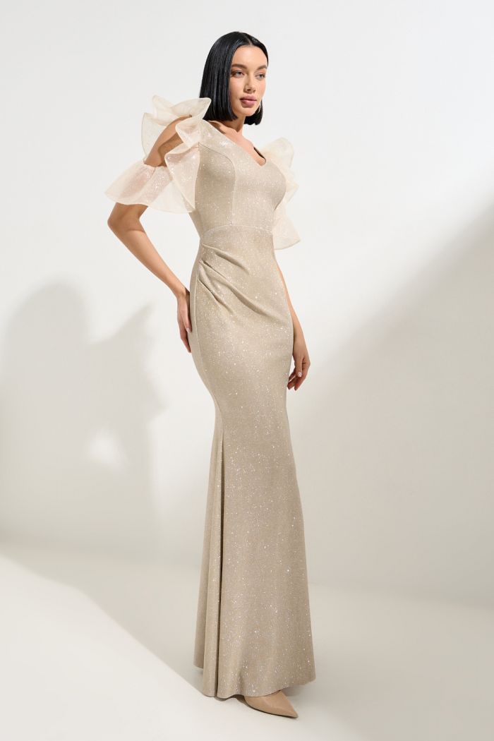 Облегающее вечернее платье светлого оттенка с коротким рукавом и на замке - ПЕРВОЕ ВПЕЧАТЛЕНИЕ ЛАЙТ